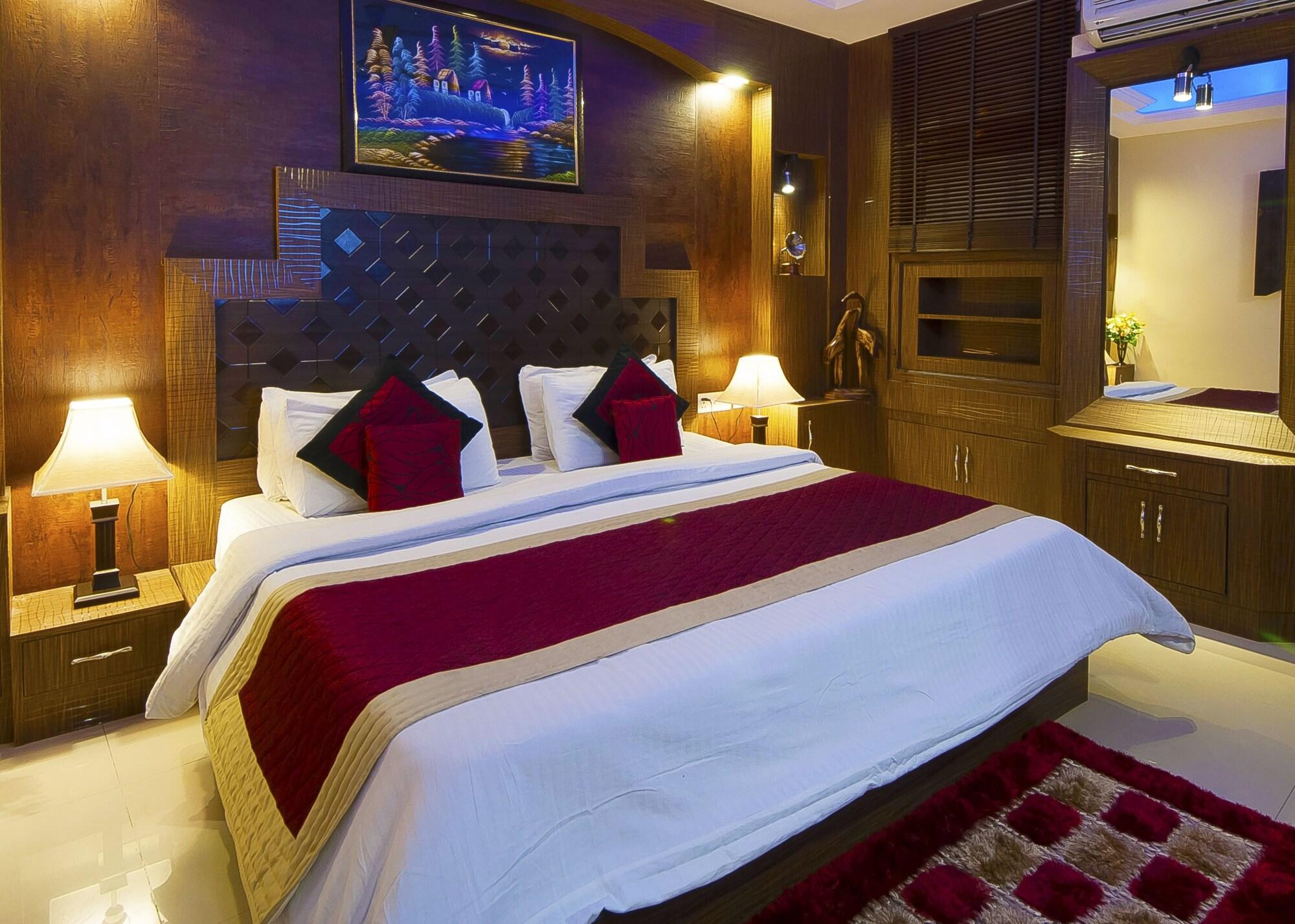 Airport Hotel Vishal Residency Нью-Делі Екстер'єр фото