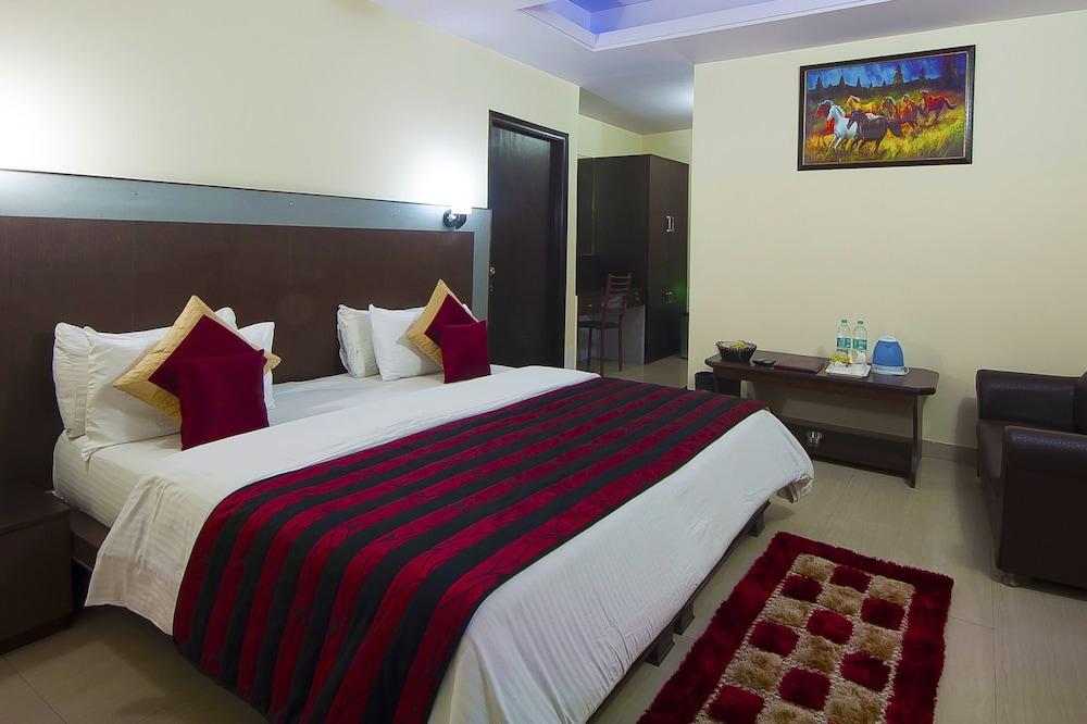 Airport Hotel Vishal Residency Нью-Делі Екстер'єр фото