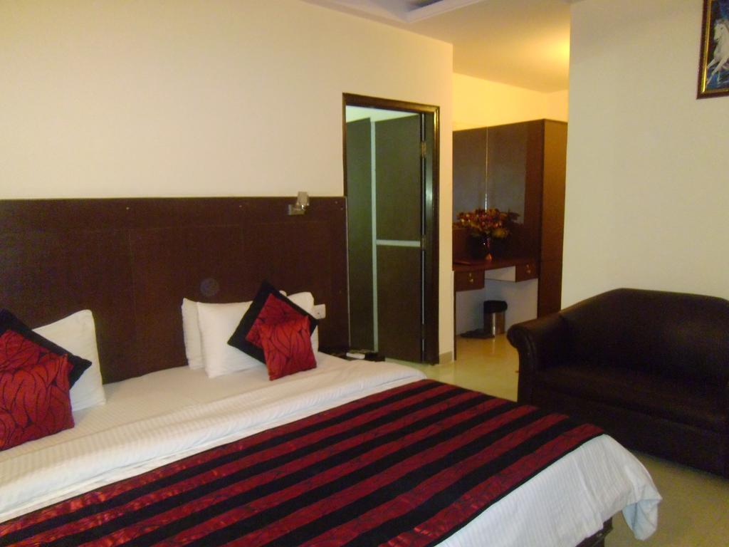 Airport Hotel Vishal Residency Нью-Делі Екстер'єр фото