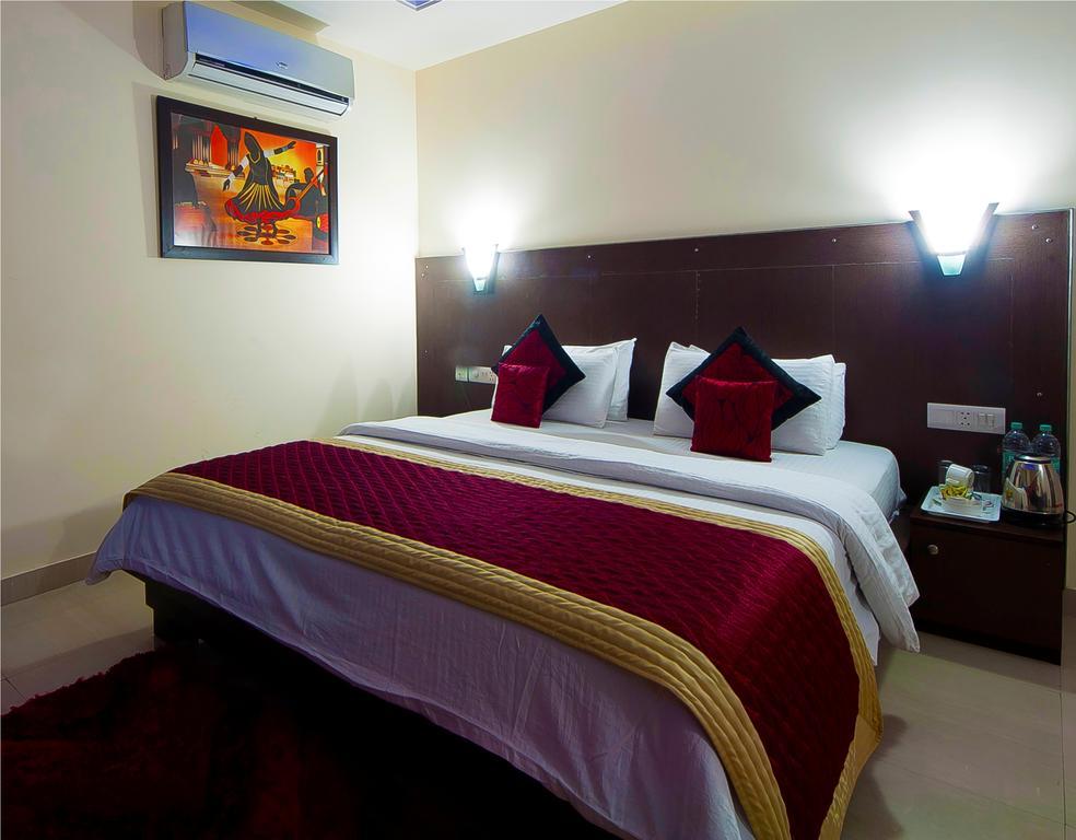Airport Hotel Vishal Residency Нью-Делі Екстер'єр фото